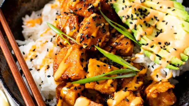 Make creamy vegan cottage cheese at home using tofu, cashews, or almonds. The breakout Google food trend of 2026 — high-protein, dairy-free, and more versatile than you think.